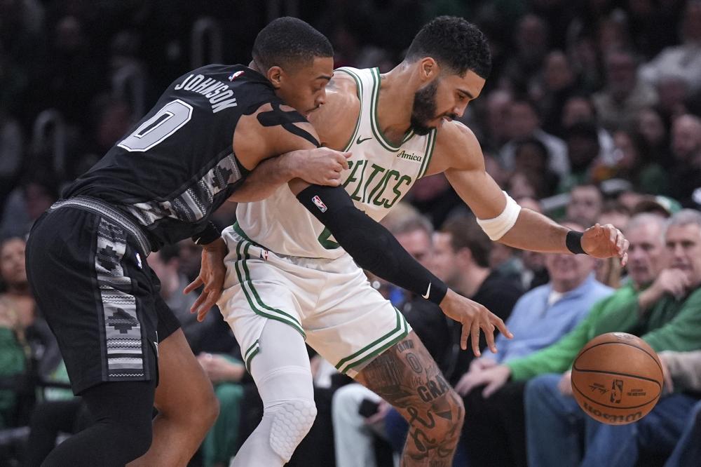 爆冷背后的 爆冷背后的