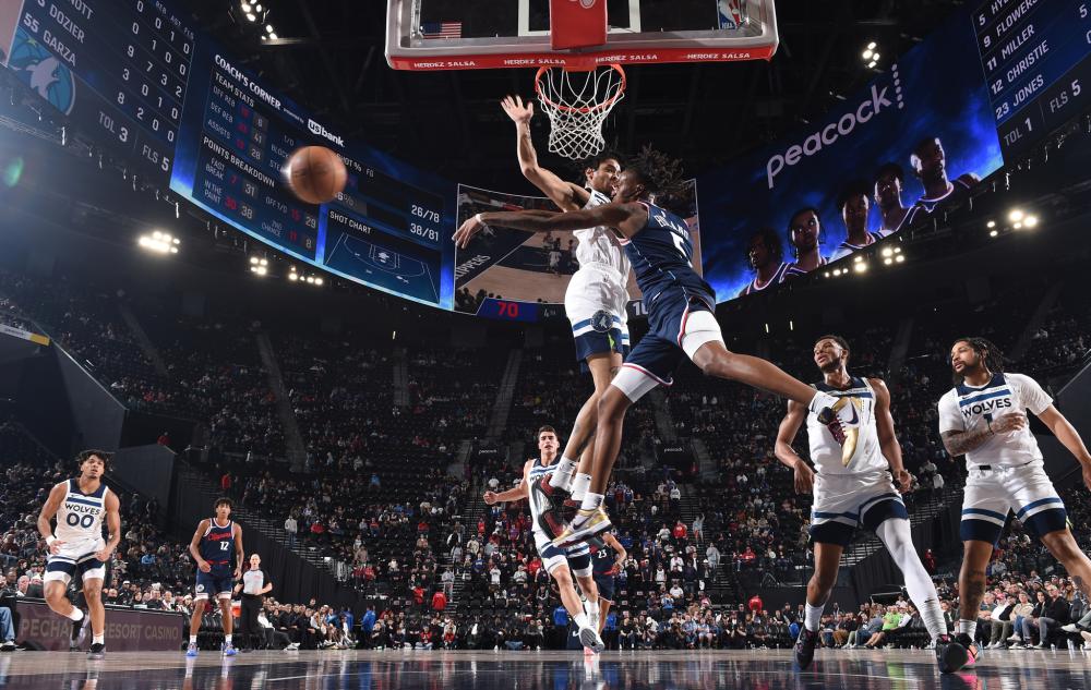 自由式滑雪 自由式滑雪