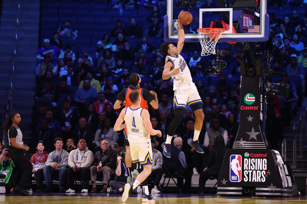 卫线防守多 卫线防守多