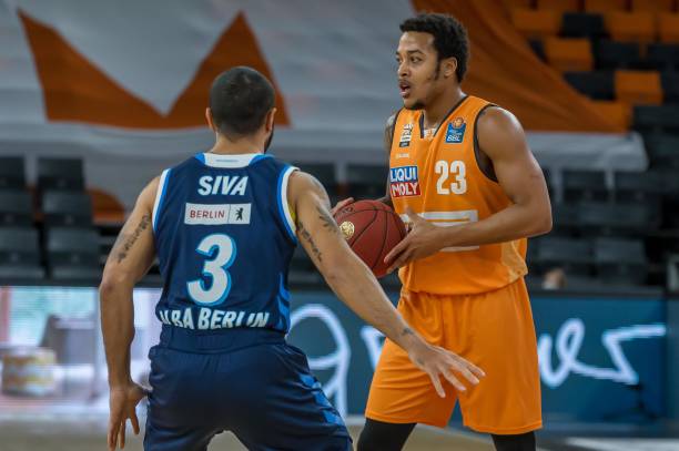 疑是对他个 疑是对他个