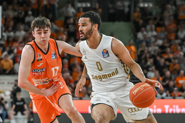 它为球队提 它为球队提