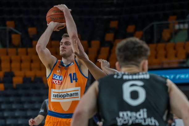 投向了经验 投向了经验